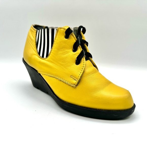 LEATHER YELLOW ANKLE BOOTS WEDGE PLATFORM BOOTS RUBBER SOLE LACE UP BOOTS SIZE 6 - Picture 16 of 16